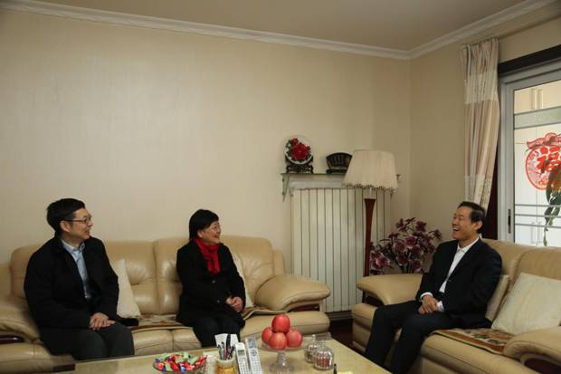 https://news.xidian.edu.cn/__local/4/1C/AC/652D16AB9C33E665741335B8674_0A263680_2D16A.jpg