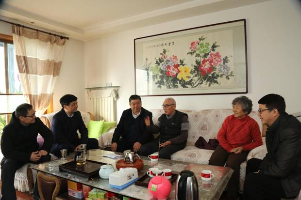 https://news.xidian.edu.cn/__local/C/BC/9D/DFCADC883A7D195AF1EE7FC6FF7_68CD9131_398A8.jpg