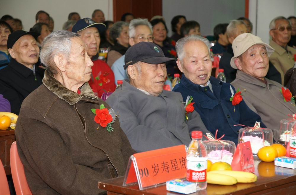 点击图片显示原图